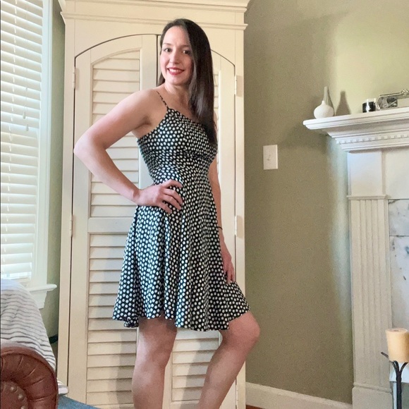 Sold. Old Navy Small Seashell Print 100% Rayon Fit & Flare Dress - Picture 3 of 14